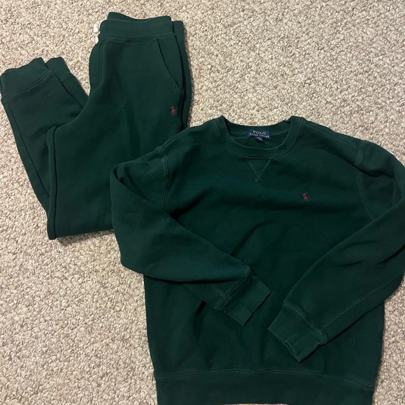 Boys Polo crewneck Sweatsuit Large - Picture 1 of 6